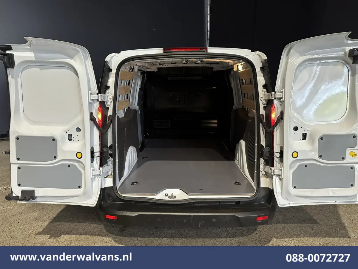 1.5 EcoBlue 100pk L2H1 Euro6 Airco | 2x zijdeur | Camera | Navigatie | Apple Carplay | Cruisecontrol Verwarmde voorruit, Parkeersensoren