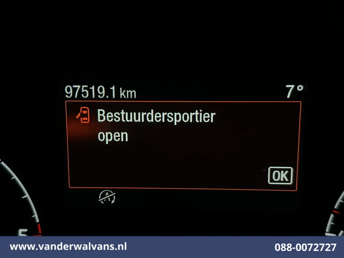1.5 EcoBlue 100pk L2H1 Euro6 Airco | 2x zijdeur | Camera | Navigatie | Apple Carplay | Cruisecontrol Verwarmde voorruit, Parkeersensoren