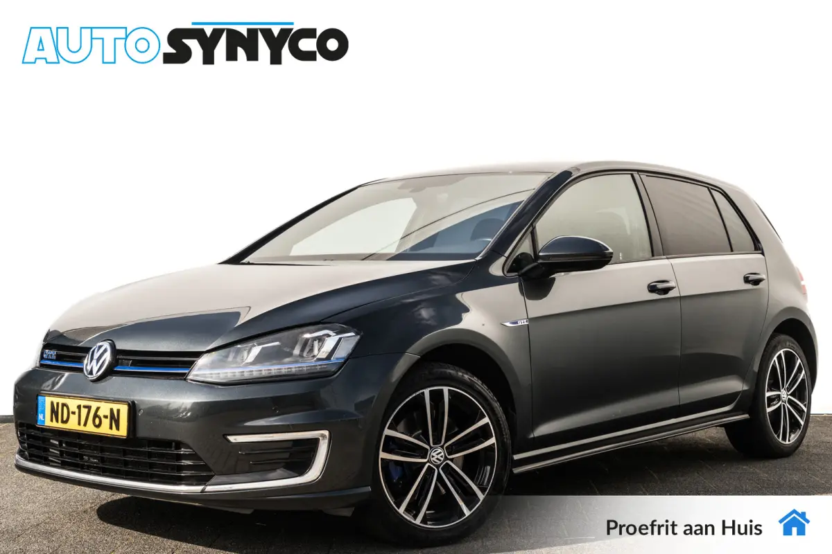 1.4 TSi GTE Connected Series | LED | 17 inch | Sportstoelen | Getint Glas