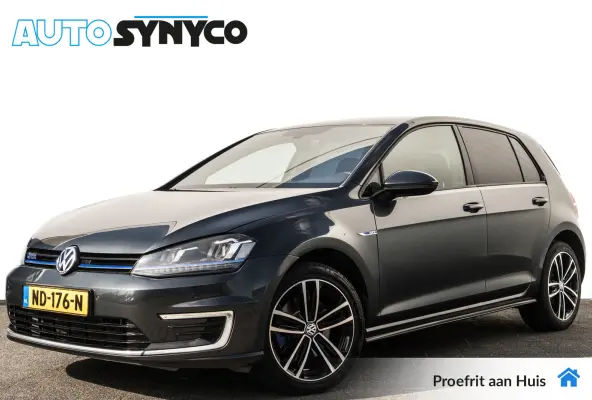 1.4 TSi GTE Connected Series | LED | 17 inch | Sportstoelen | Getint Glas