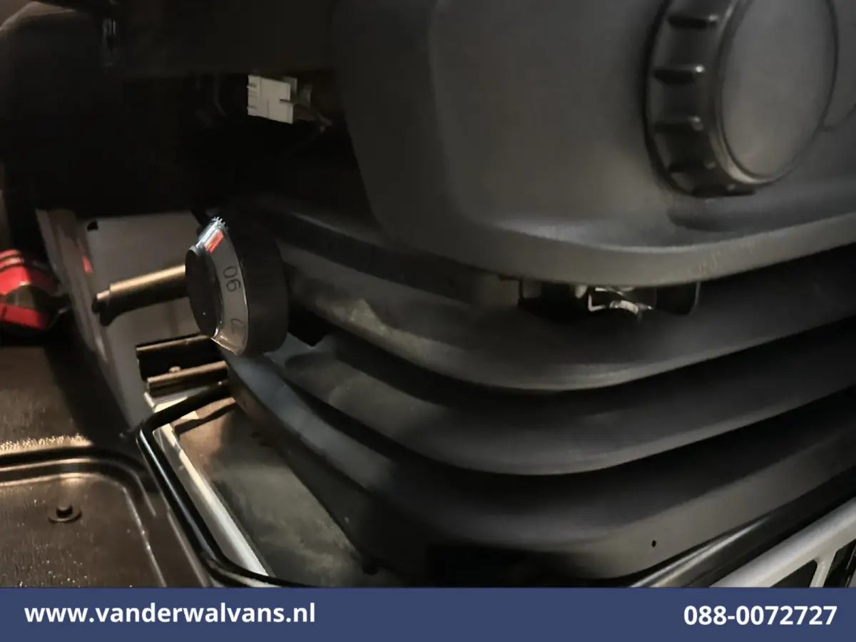 315 CDI 150pk L3H2 Euro6 Airco | Navigatie | Camera | Chauffeursstoel Bijrijdersbank