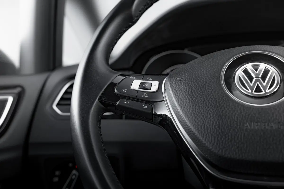 1.2 TSI Highline | Camera | Clima | Cruise Control Alcantara |