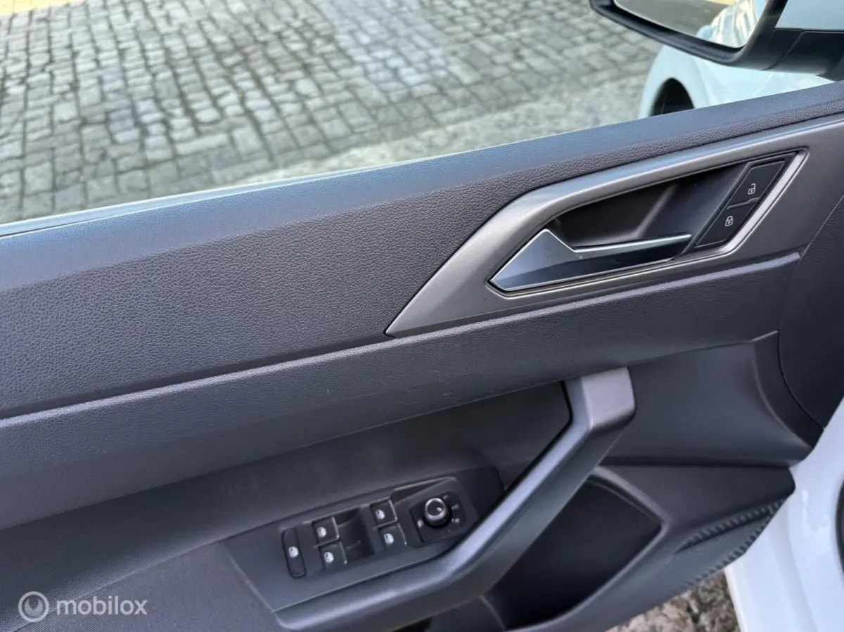 1.0 TSI Highline AUTOMAAT | R-LINE VELGEN