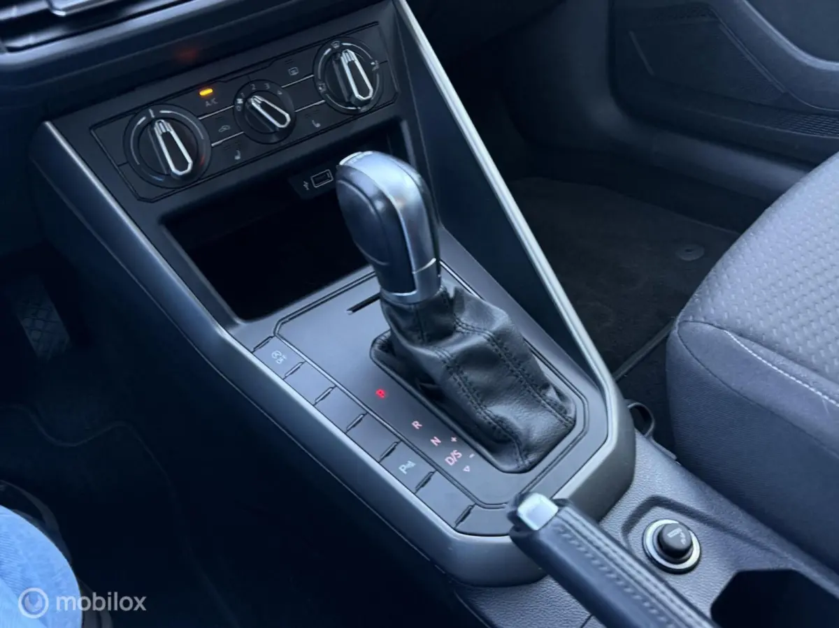 1.0 TSI Highline AUTOMAAT | R-LINE VELGEN