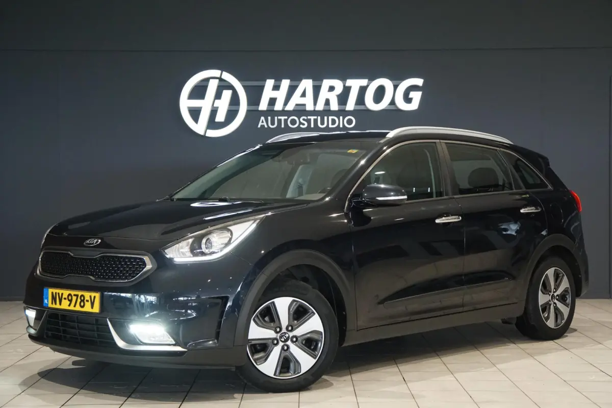 1.6 GDi Hybrid First Edition + TREKHAAK / CAMERA / CARPLAY / NAVIGATIE