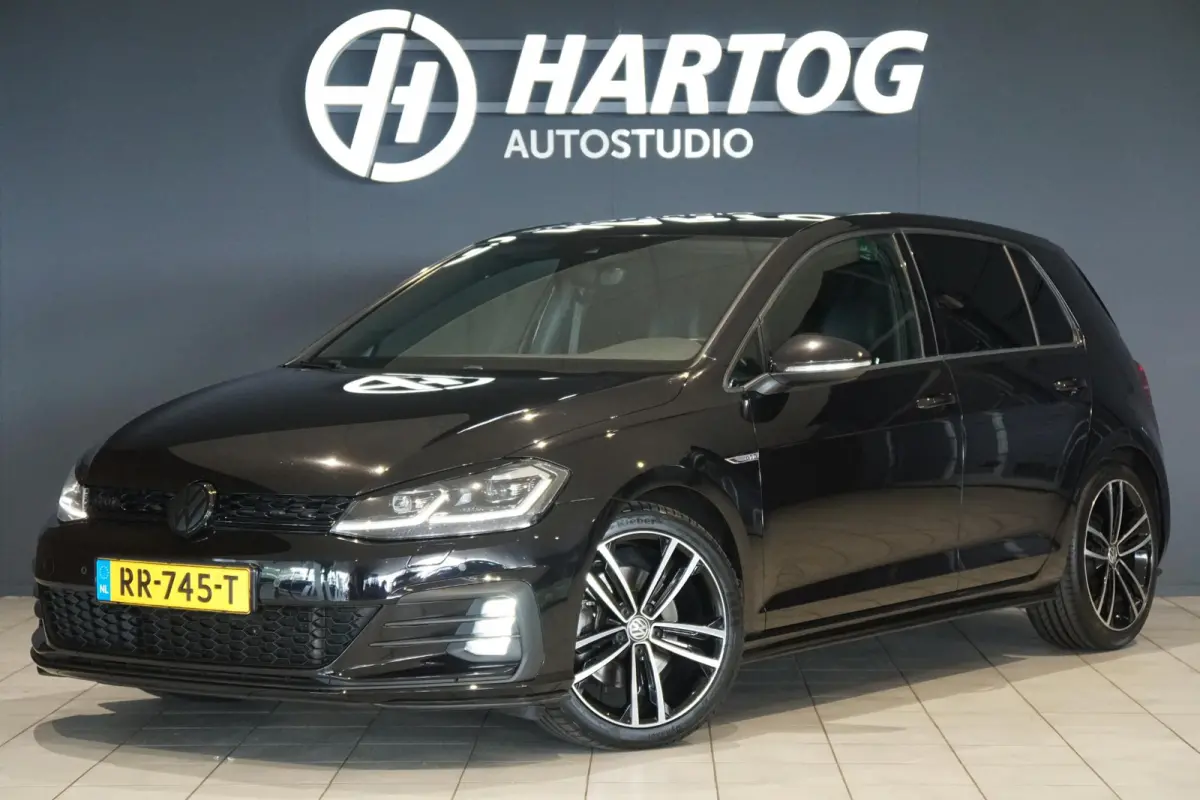 2.0 TDI GTD *INCL BTW* DSG / LEDER / CAMERA / LED / CARPLAY / ACC