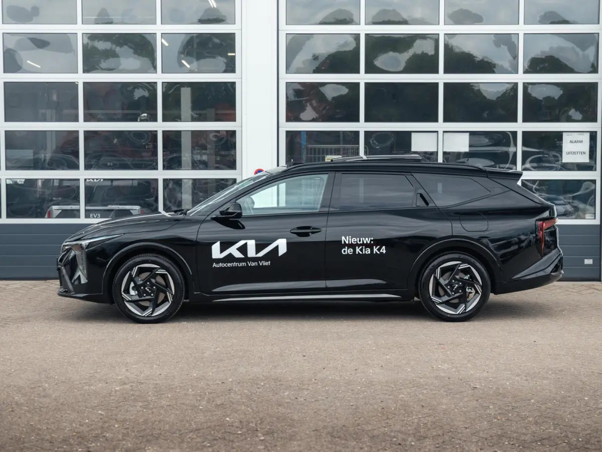 Sportswagon 1.0 T-GDi MHEV Automaat GT-Line Launch Ed. | Schuif/Kanteldak | 17" | Full LED | Stoel&Stuur Verwarming | Flippers