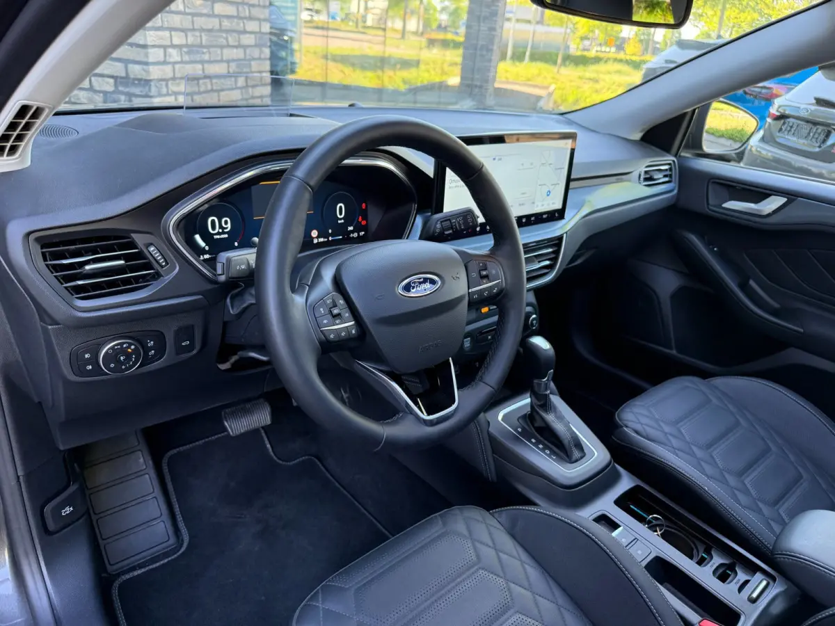 1.0 Eco 155pk AUT. Hybrid Active X HUD, Panorama, Leder, Adop cruise BOMVOL!!