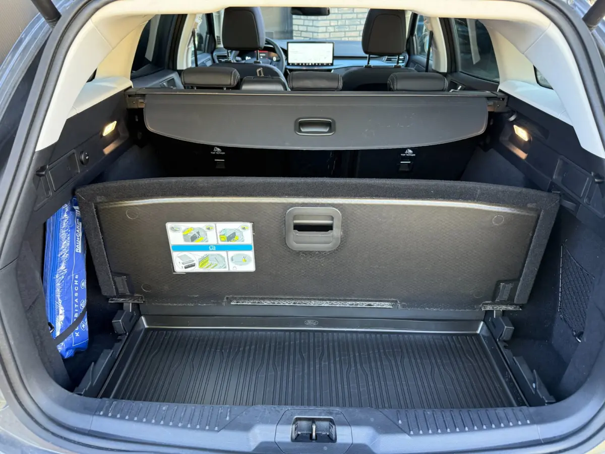 1.0 Eco 155pk AUT. Hybrid Active X HUD, Panorama, Leder, Adop cruise BOMVOL!!
