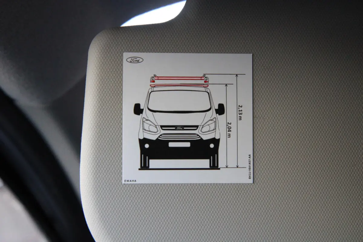 320 2.0 TDCI L2H1 Platinum Edition DC / Automaat 130PK / BOM VOL