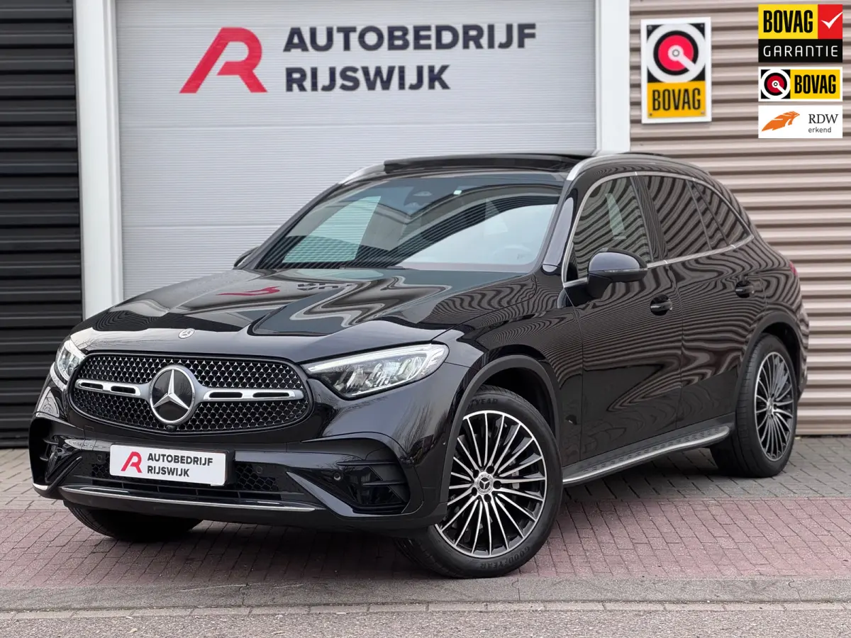200 4MATIC AMG Line Pano/Memory/Camera