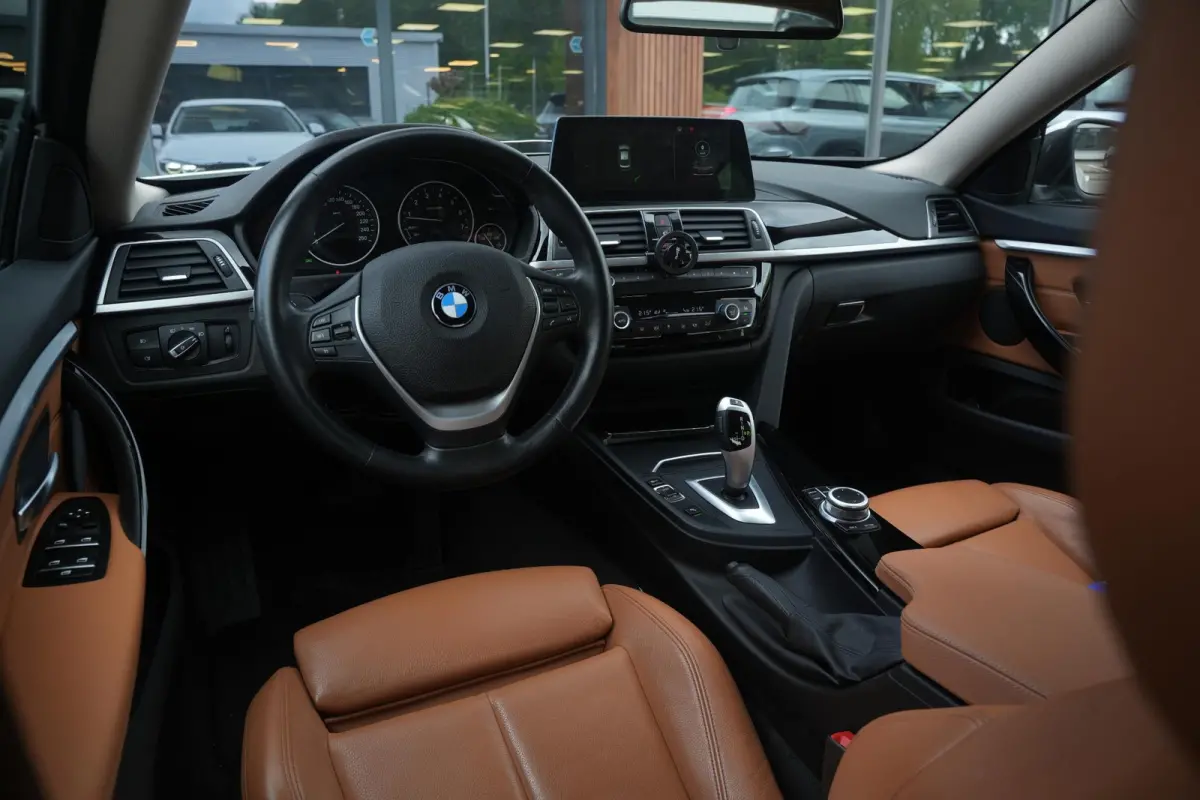 420i High Executive Camera Navigatie Cruise Clima Sport Leder Carplay