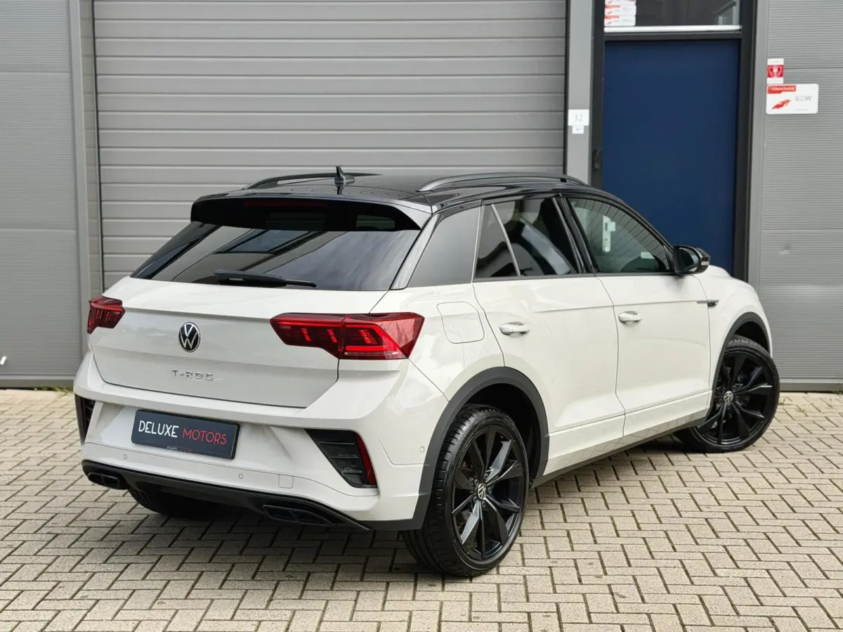 1.5 TSI R-Line DSG Keyless|Camera|IQ|Massag
