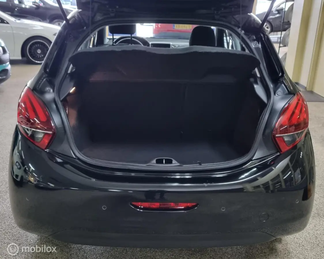 1.2 PureTech Blue Lion Navi