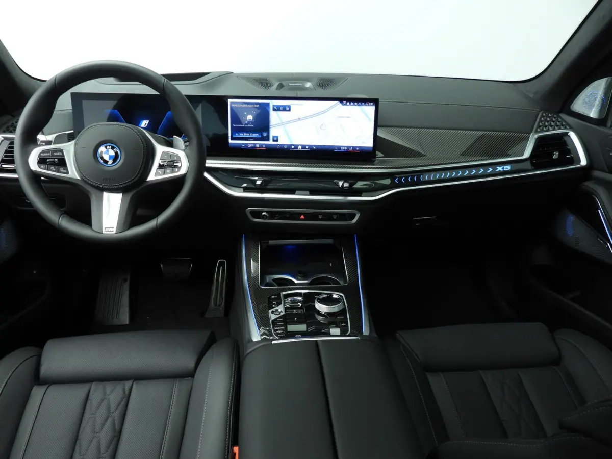 xDrive50e M-Sportpakket-Pro / Panoramadak / Trekhaak / Driving assist prof / Exclusive Pack / Comfort plus Pack / Bower & Wilkens