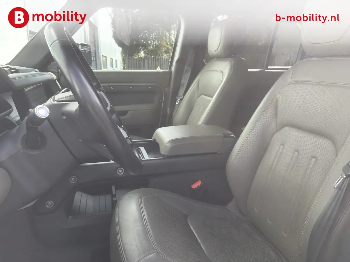 2.0 P400e 110 X Hybride AWD 4x4 Trekhaak 3000kg Dealer Onderhouden! | Adaptive Cruise Control | Panoramadak | Luchtvering | 360 Camera