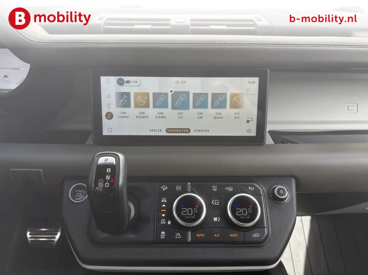2.0 P400e 110 X Hybride AWD 4x4 Trekhaak 3000kg Dealer Onderhouden! | Adaptive Cruise Control | Panoramadak | Luchtvering | 360 Camera
