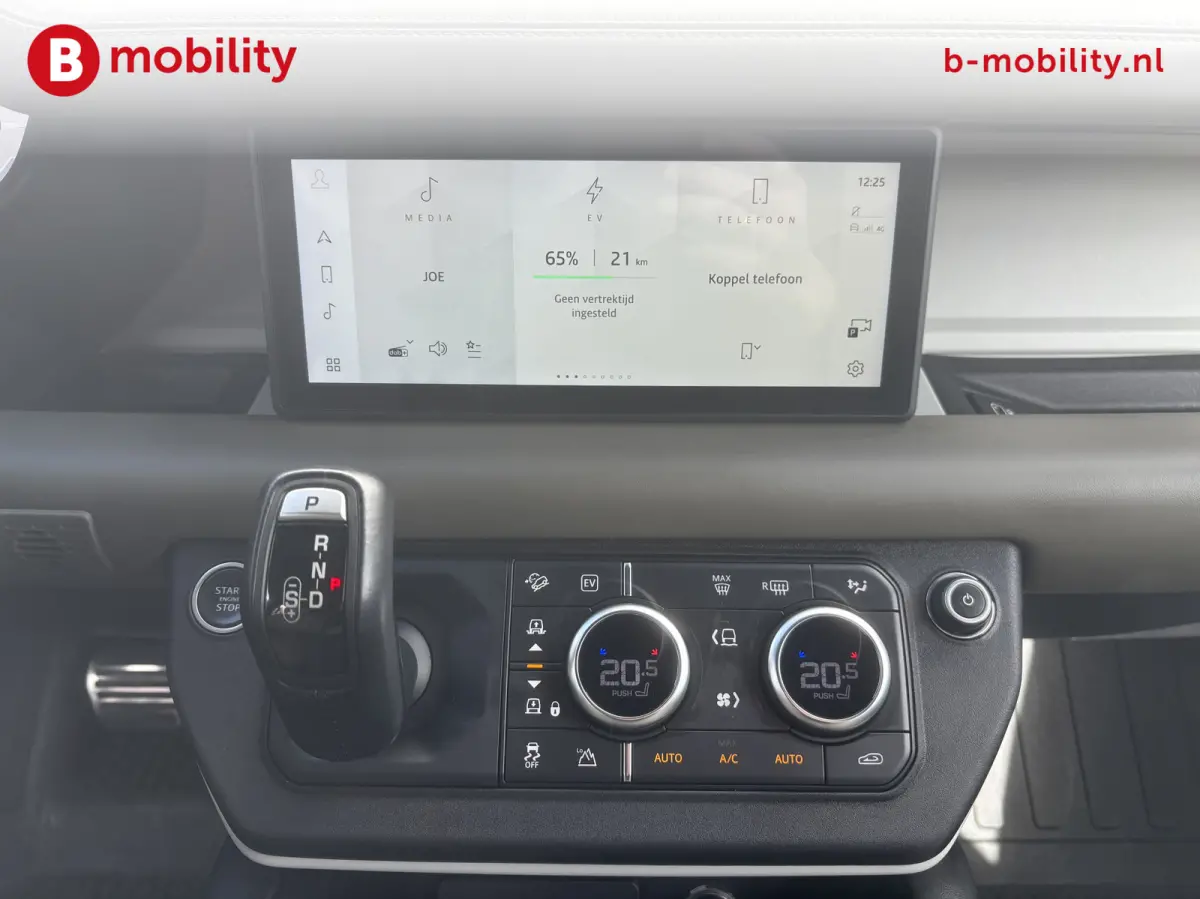2.0 P400e 110 X Hybride AWD 4x4 Trekhaak 3000kg Dealer Onderhouden! | Adaptive Cruise Control | Panoramadak | Luchtvering | 360 Camera
