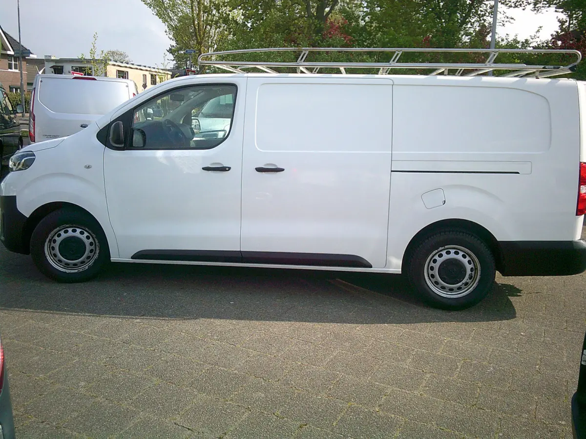 2.0 D-4D Cool Comfort VOORZIEN VAN DUBB, ZIJSCHUIFDEUR+AIRCO !!