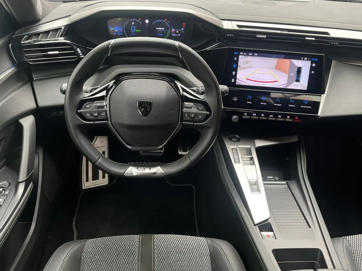 HYbrid 225 EAT8 Automaat GT | Adaptive Cruise Contol | Keyless | Camera rondom | Elektrische achterklep | Carplay/Android Auto | Stuurwiel verwarmd |