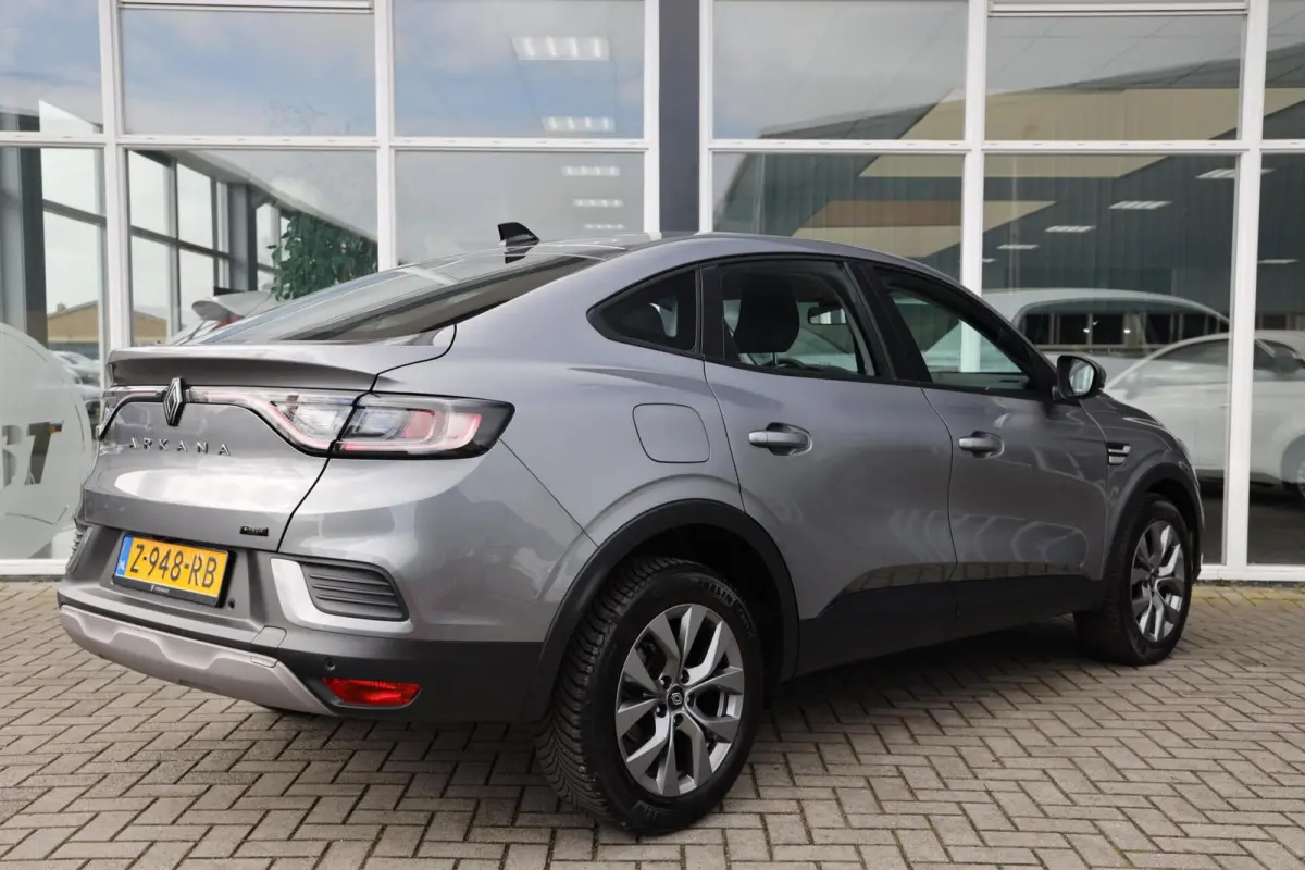 1.6 E-Tech full hybrid 145 evolution|Automaat|Camera|Apple carplay/android auto|Navi|