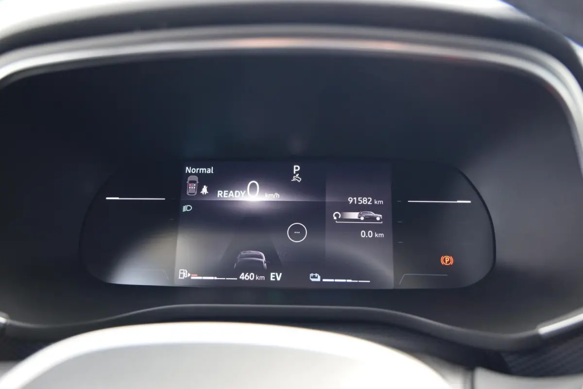 1.6 E-Tech full hybrid 145 evolution|Automaat|Camera|Apple carplay/android auto|Navi|