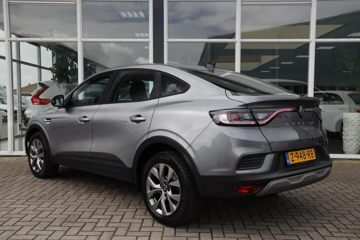 1.6 E-Tech full hybrid 145 evolution|Automaat|Camera|Apple carplay/android auto|Navi|