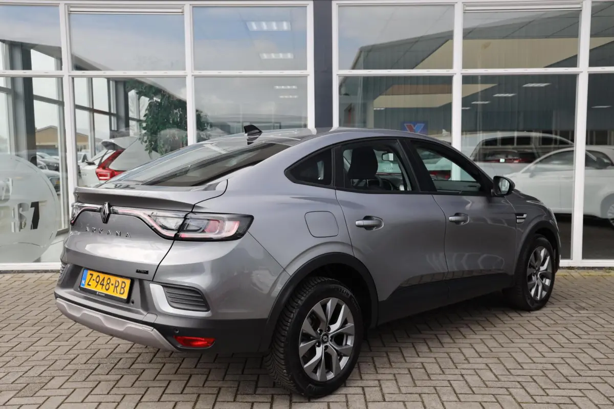 1.6 E-Tech full hybrid 145 evolution|Automaat|Camera|Apple carplay/android auto|Navi|