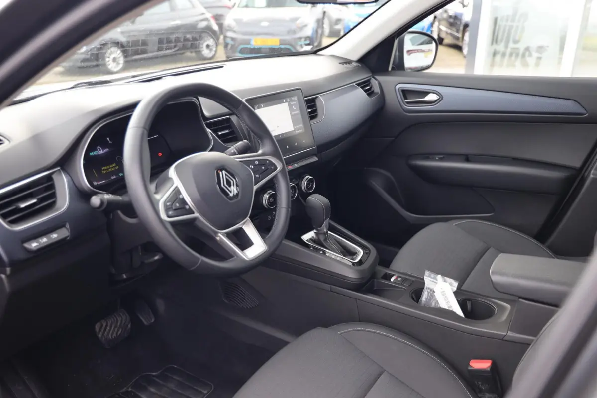 1.6 E-Tech full hybrid 145 evolution|Automaat|Camera|Apple carplay/android auto|Navi|