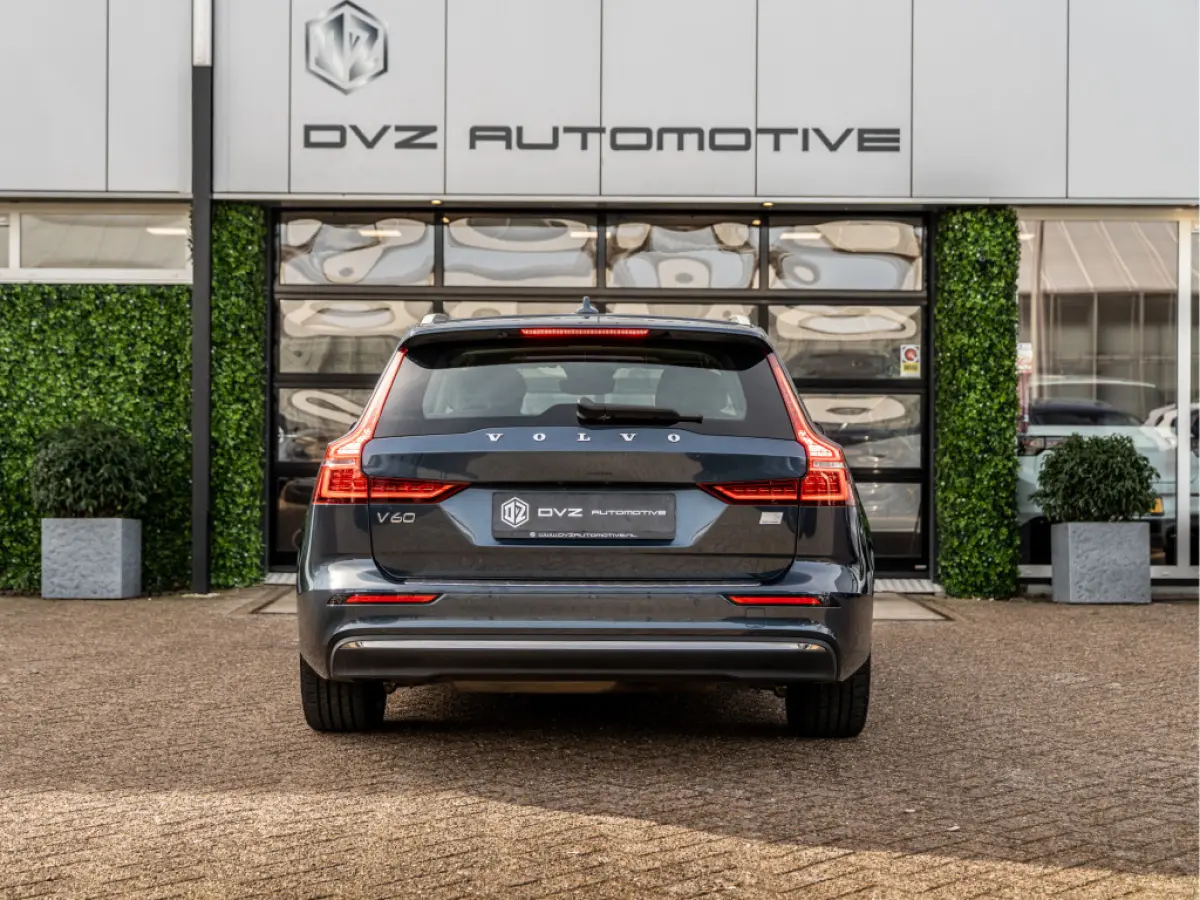2.0 T6 Plug-in hybrid AWD Ultimate Bright
