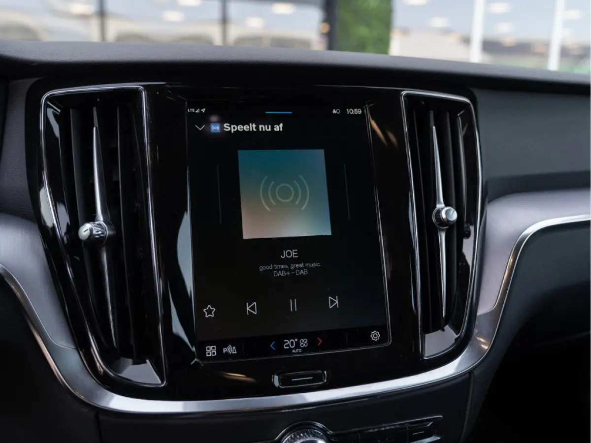2.0 T6 Plug-in hybrid AWD Ultimate Bright
