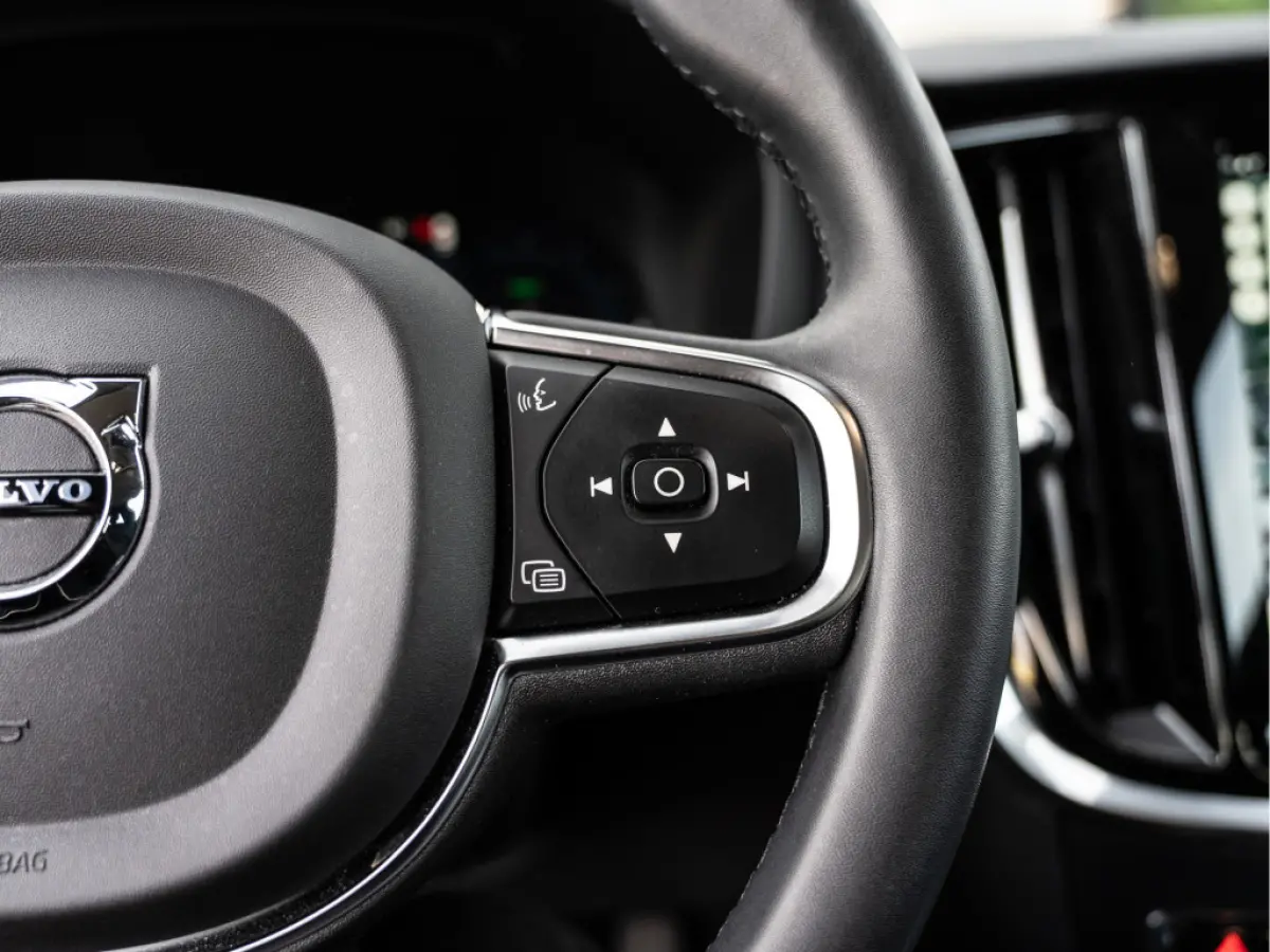 2.0 T6 Plug-in hybrid AWD Ultimate Bright