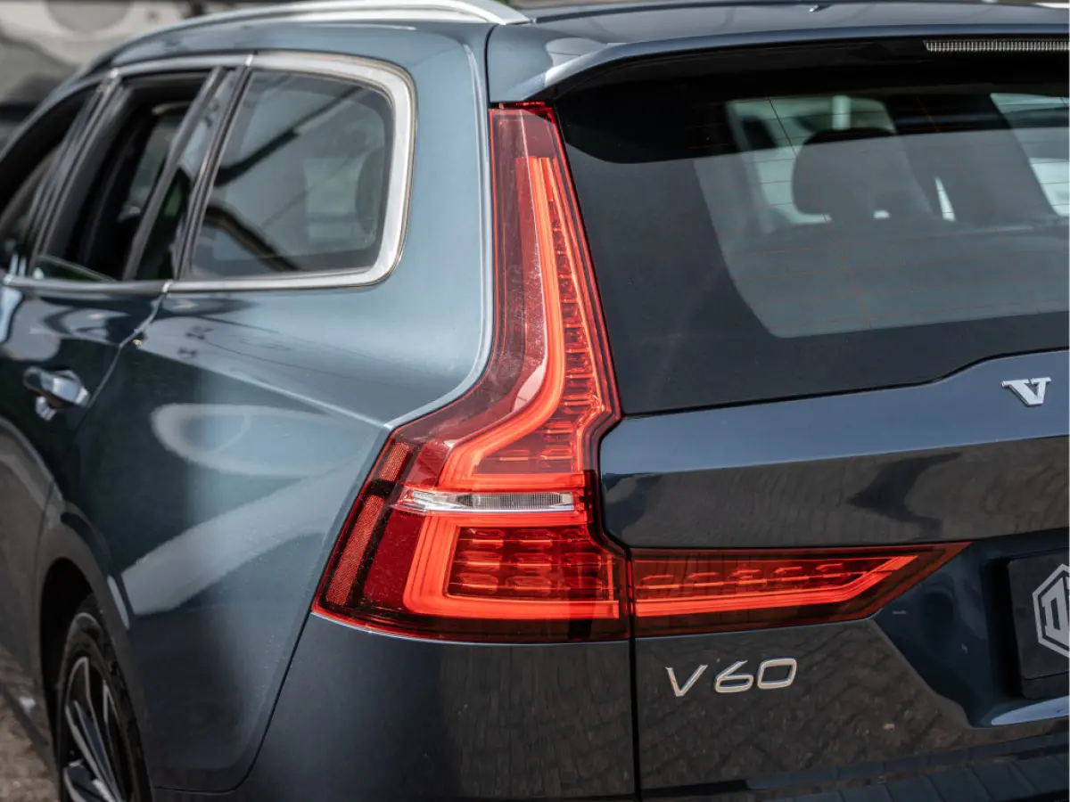 2.0 T6 Plug-in hybrid AWD Ultimate Bright