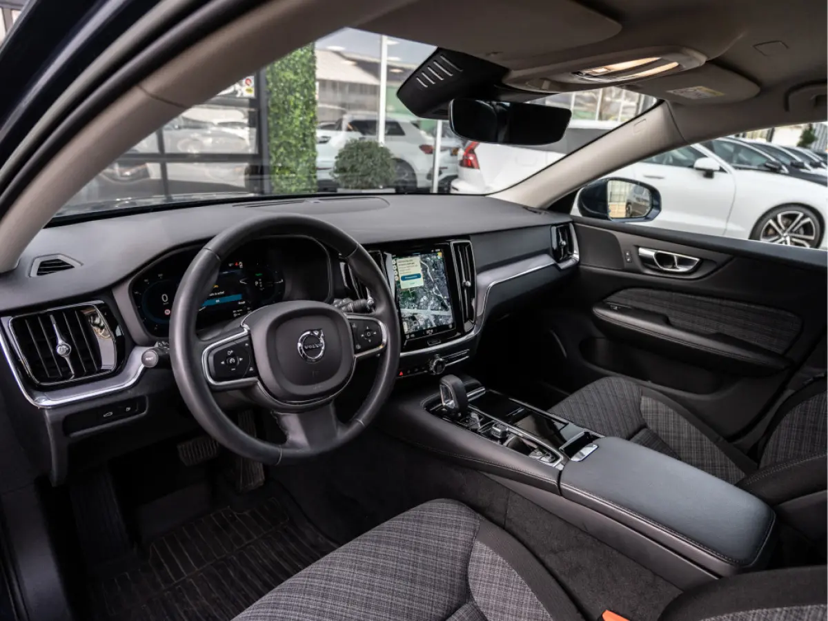 2.0 T6 Plug-in hybrid AWD Ultimate Bright