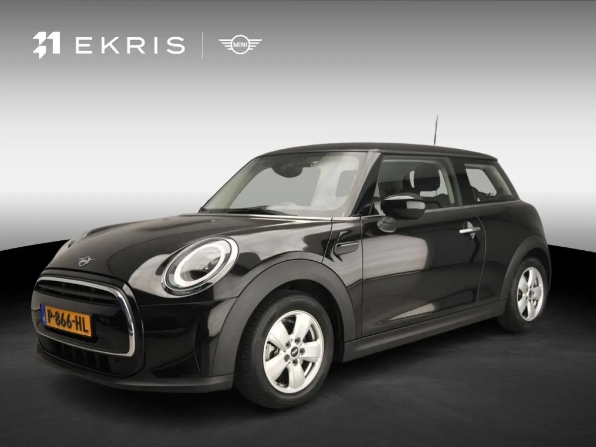 One Automaat / Sportstoelen / LED / Cruise / Climate / PDC / Alu wielen