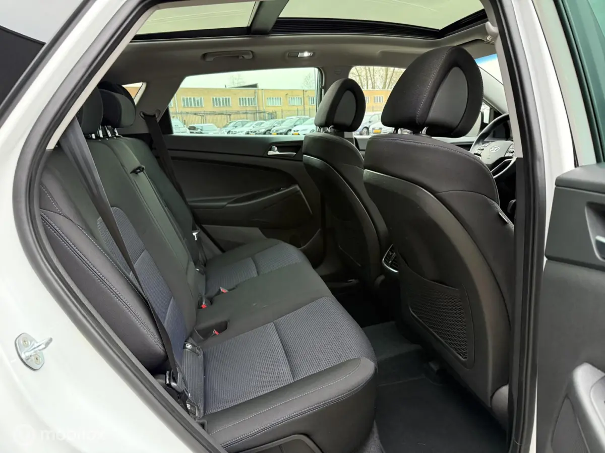 1.6 T-GDi Premium 4WD PANORAMADAK | BOMVOL