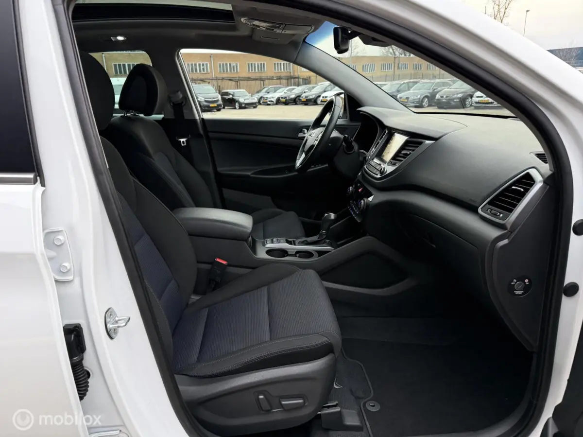 1.6 T-GDi Premium 4WD PANORAMADAK | BOMVOL