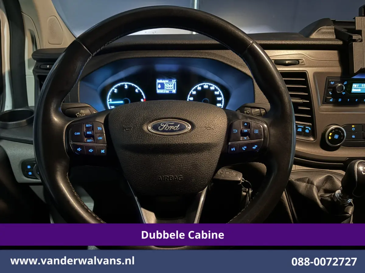 2.0 TDCI 130pk L2H1 Dubbele Cabine Euro6 Airco | 6-Zits | LED | Cruisecontrol | Trekhaak Parkeersensoren, Verwarmde voorruit