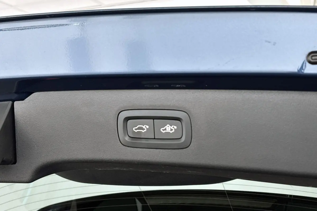1.5 PHEV Panoramadak Stoelverwarming 360 Camera