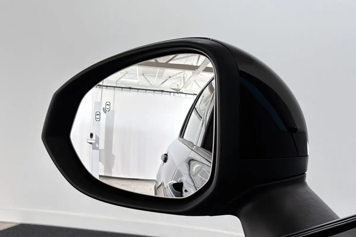 1.5 PHEV Panoramadak Stoelverwarming 360 Camera