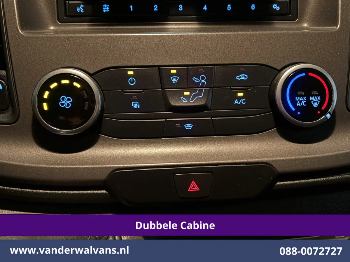 2.0 TDCI 130pk L2H1 Dubbele Cabine Euro6 Airco | 6-Zits | LED | Cruisecontrol | Trekhaak Parkeersensoren, Verwarmde voorruit