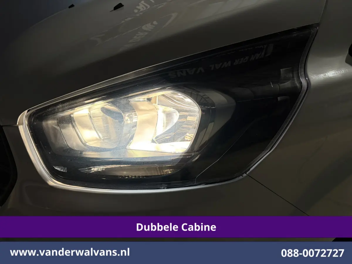 2.0 TDCI 130pk L2H1 Dubbele Cabine Euro6 Airco | 6-Zits | LED | Cruisecontrol | Trekhaak Parkeersensoren, Verwarmde voorruit