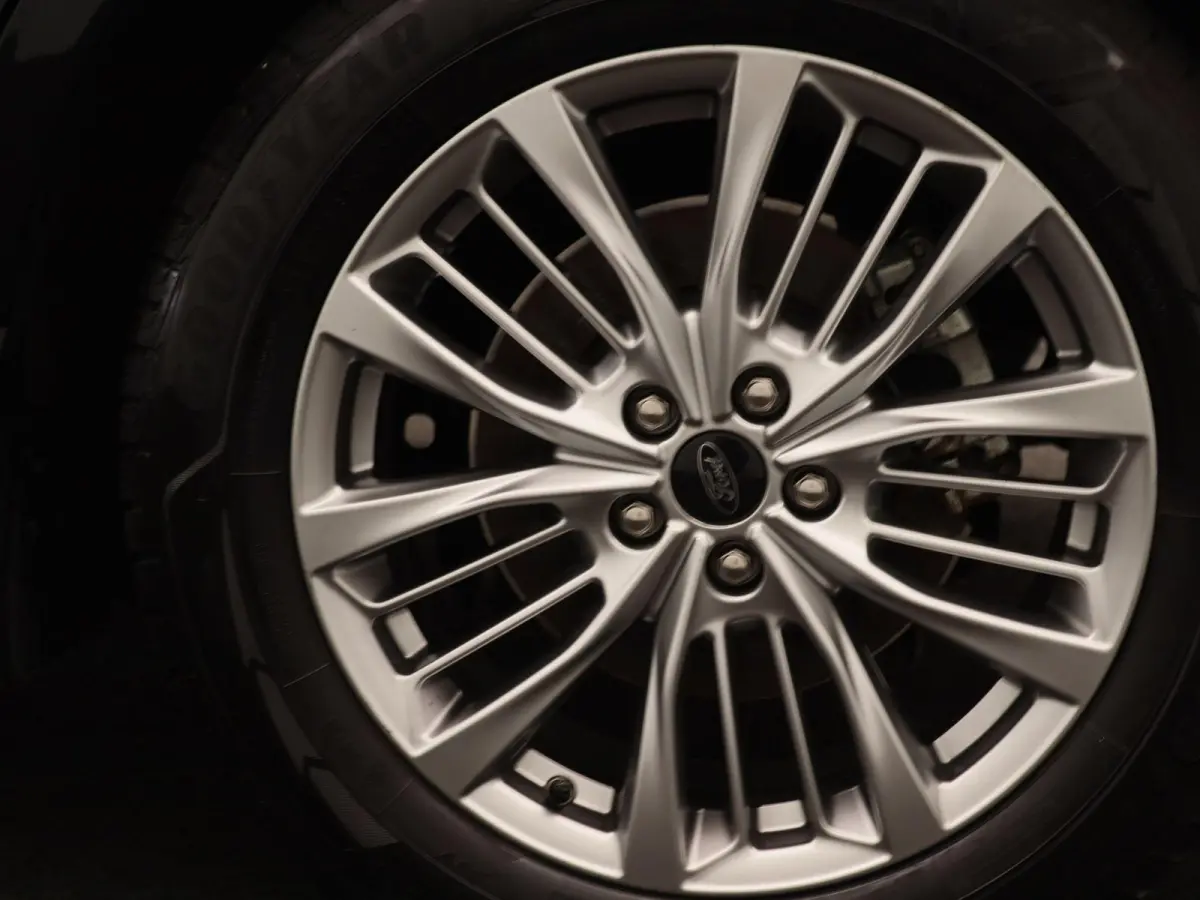 2.5 PHEV Vignale | Leder | Memory | Adaptieve Cruise Control | Winter Pakket | Trekhaak |