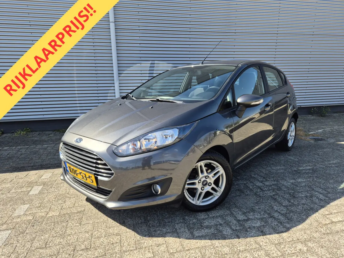 1.0 Style Ultimate,Automaat,Airco, Lm velgen,Parkeersensoren,slechts 36.000KM!!!!