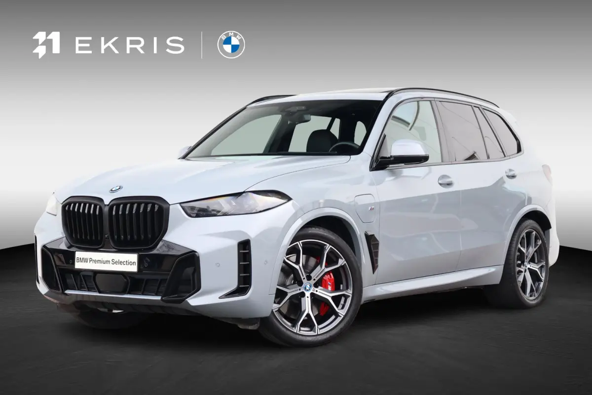 xDrive50e | SoH 100% | Sportpakket Pro | Skylounge | Comfort Stoelen | Driving Assistant Professional | Merino Leder |