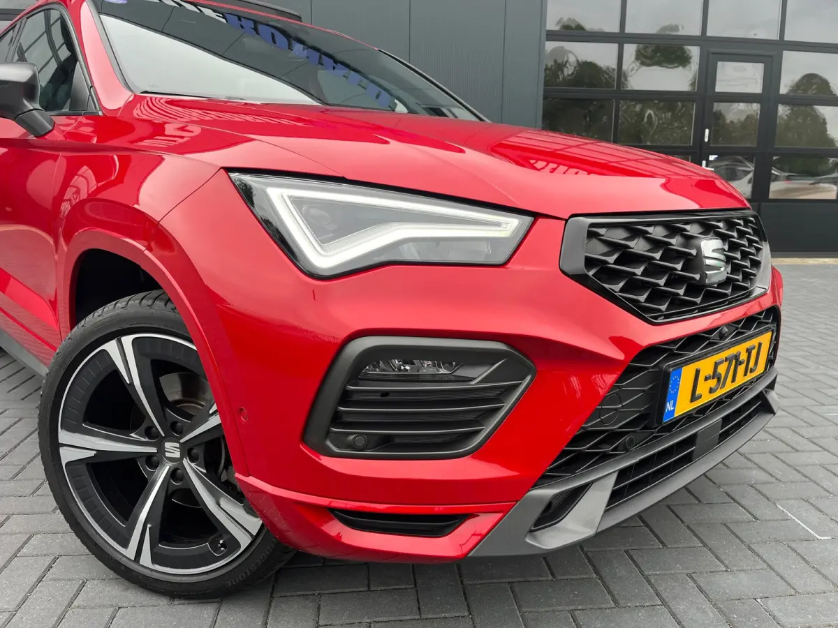 1.5 TSI FR Business Intense Automaat/150pk/360Camera/Panoramadak/Adaptive-Cruise/Full Led/Elc.Achterklep/1Ste Eigenaar