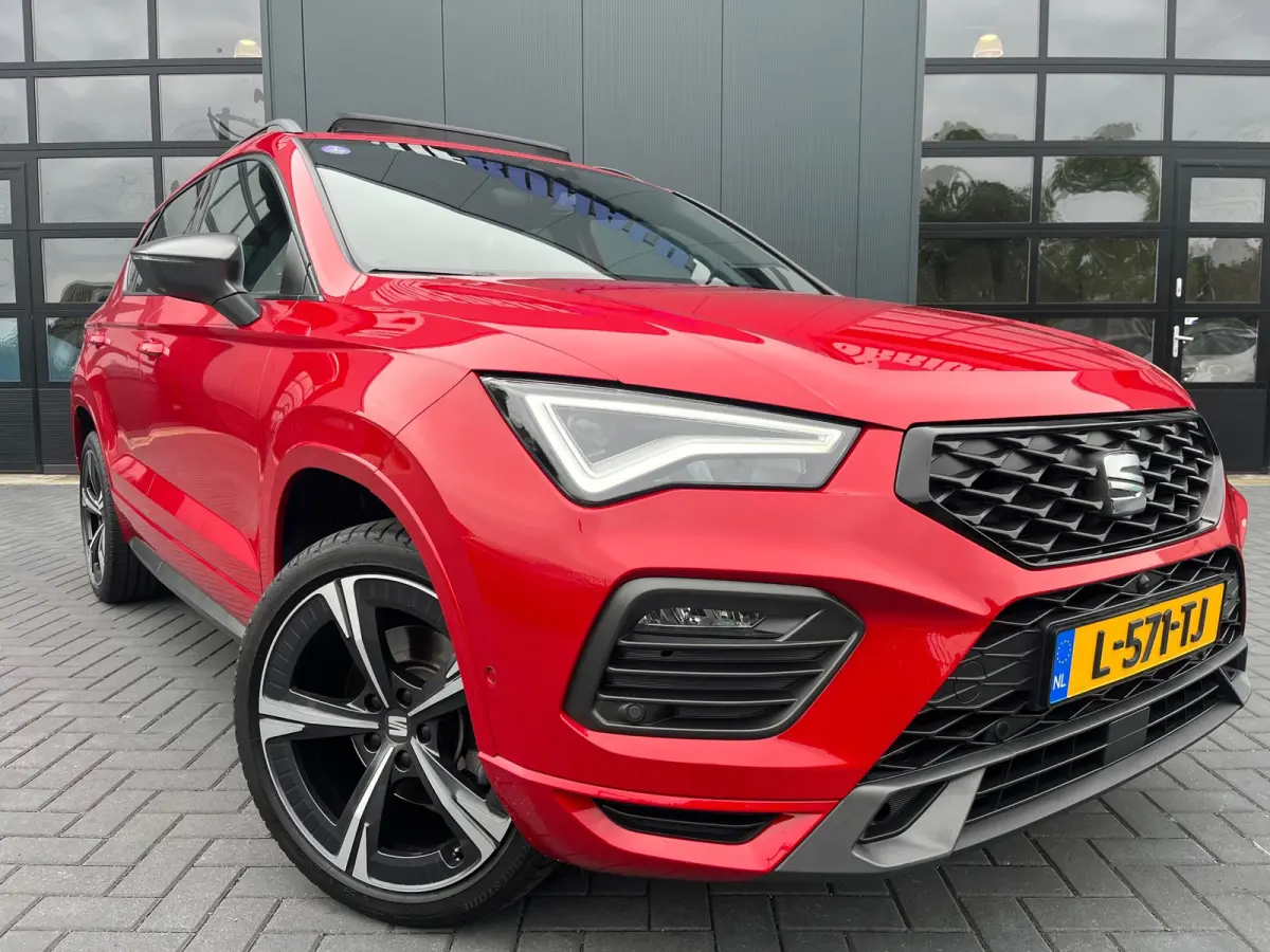 1.5 TSI FR Business Intense Automaat/150pk/360Camera/Panoramadak/Adaptive-Cruise/Full Led/Elc.Achterklep/1Ste Eigenaar