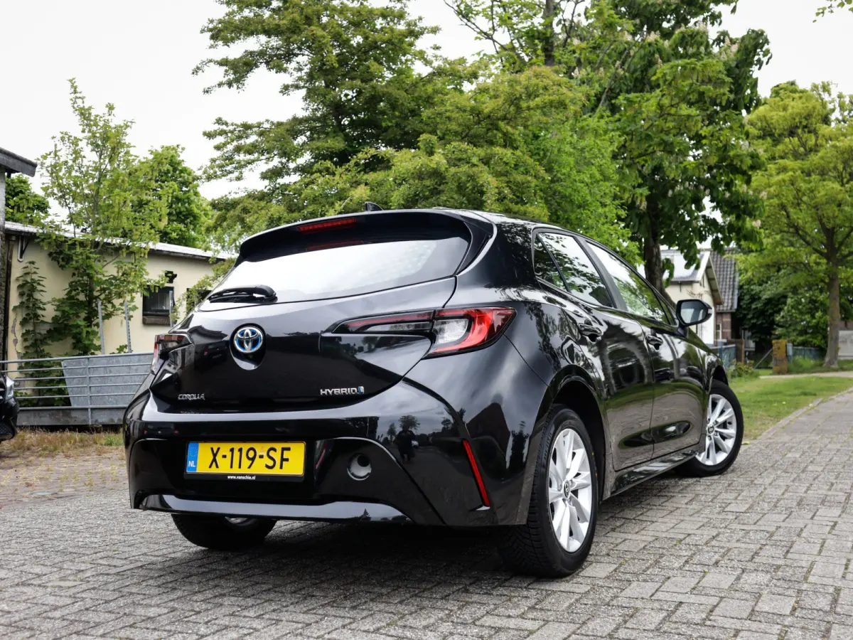 Hybrid 140 Active 1e-Eig. & Keurig-Onderh. BOVAG-Garantie. NL-Auto.
