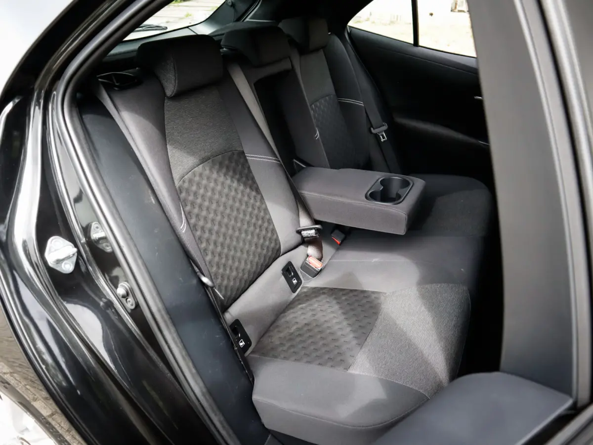 Hybrid 140 Active 1e-Eig. & Keurig-Onderh. BOVAG-Garantie. NL-Auto.