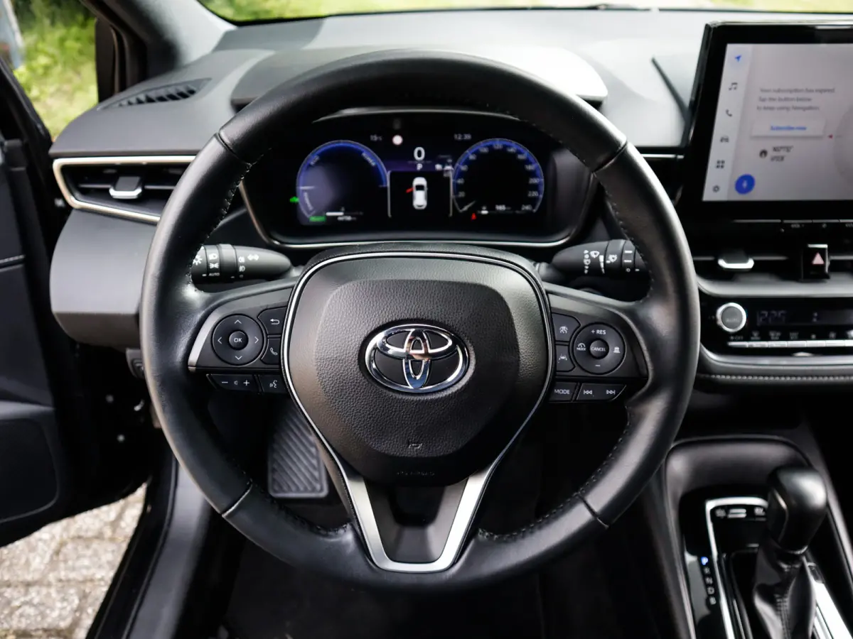 Hybrid 140 Active 1e-Eig. & Keurig-Onderh. BOVAG-Garantie. NL-Auto.